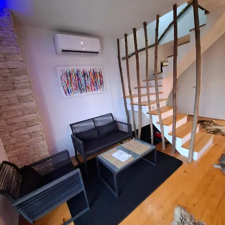 Holidayhouse * Visoko